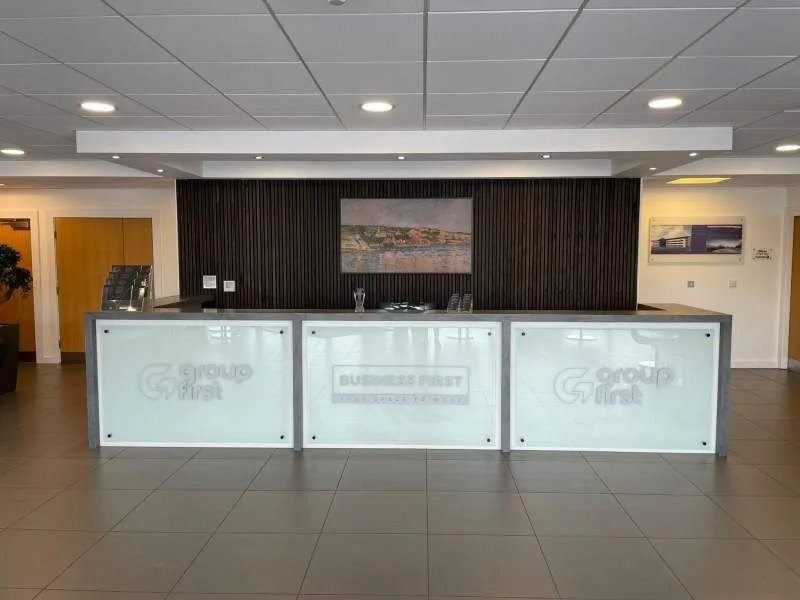 Business First - Burnley Business Centre, Réception, Burnley