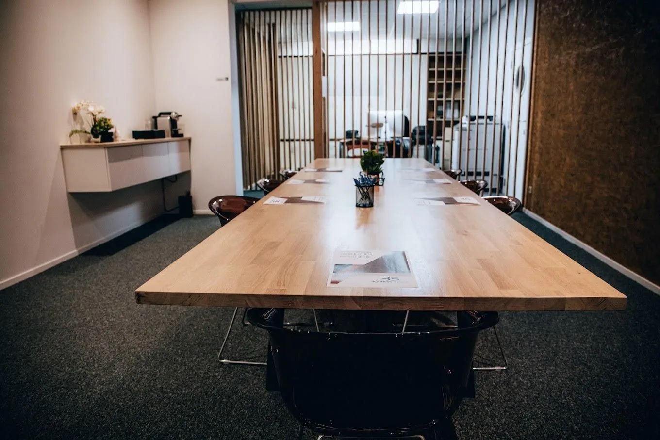 Business Stock, Salle de réunion 10 personnes, Linkebeek