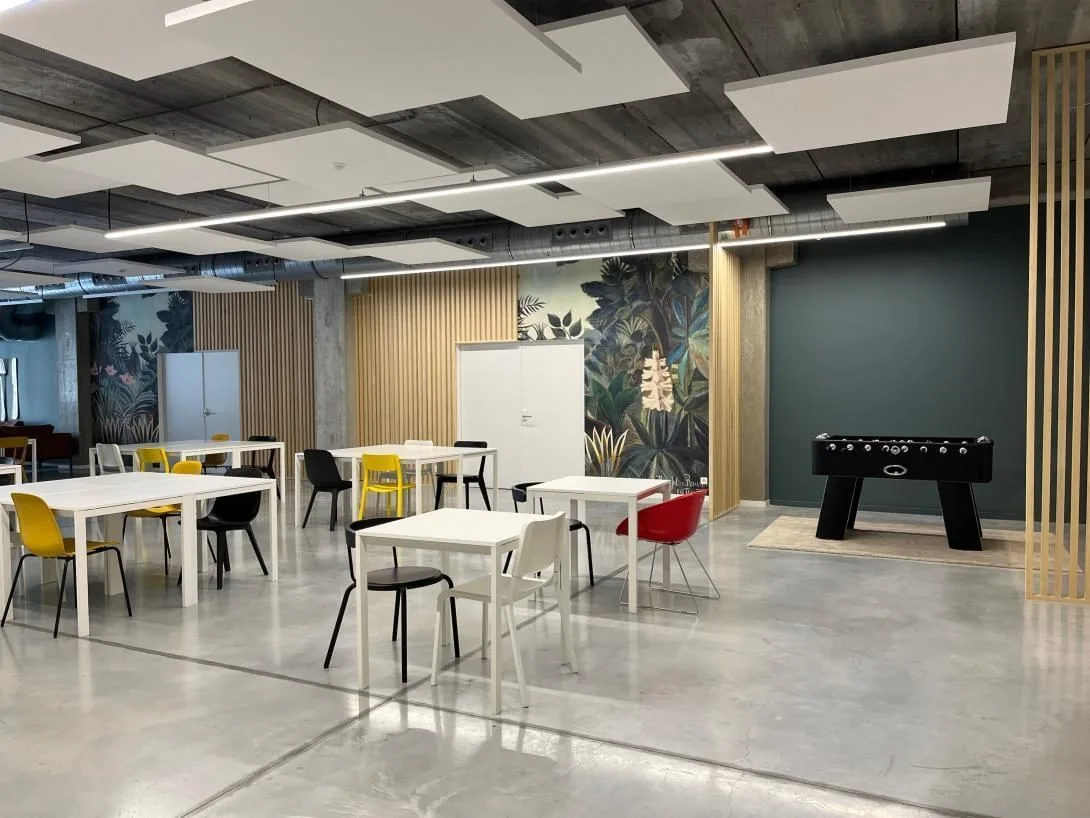 Business Village Ecolys, Kantine, Namen