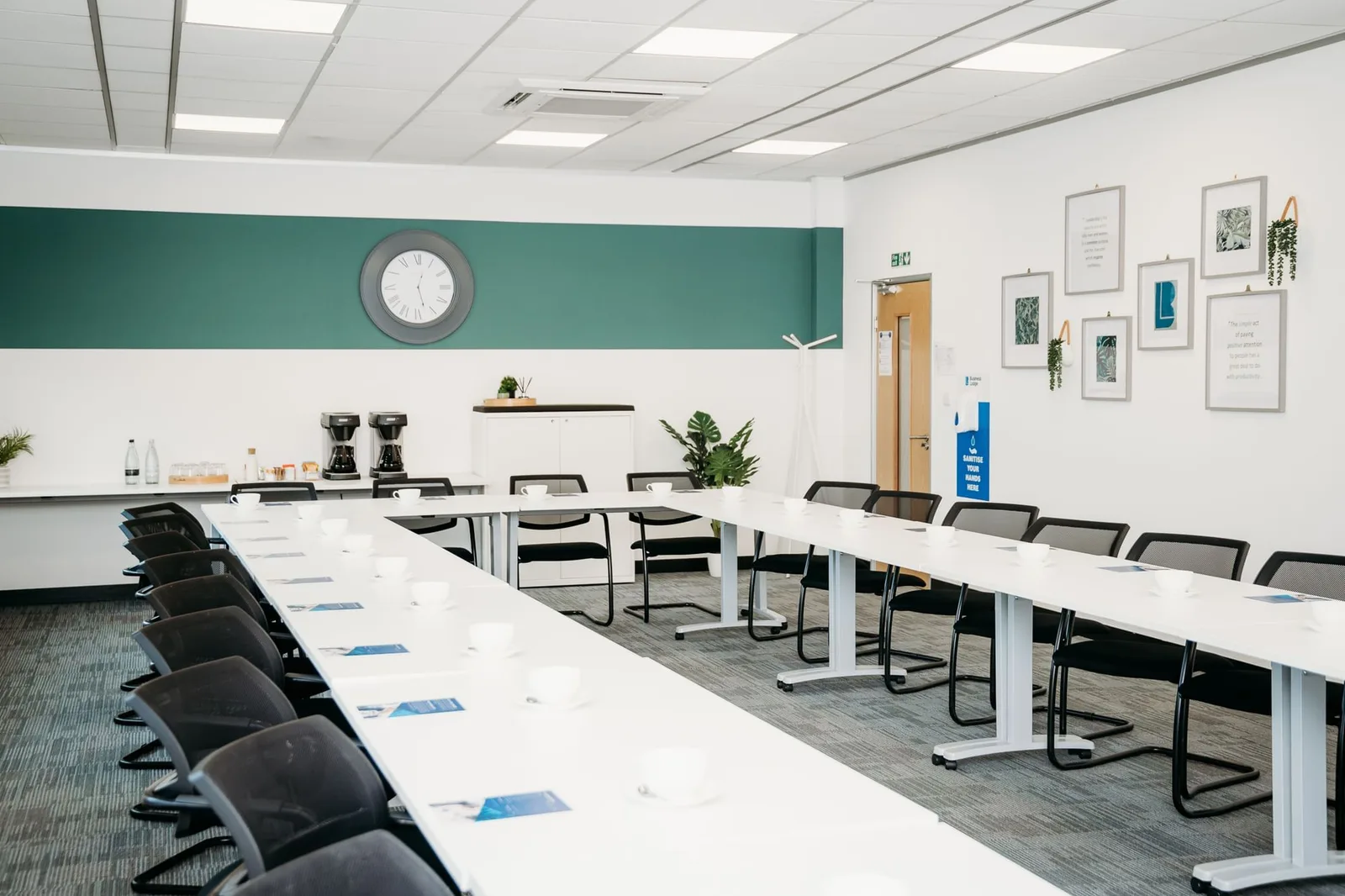 BusinessLodge Bury, Salle de réunion 17 personnes, Bury