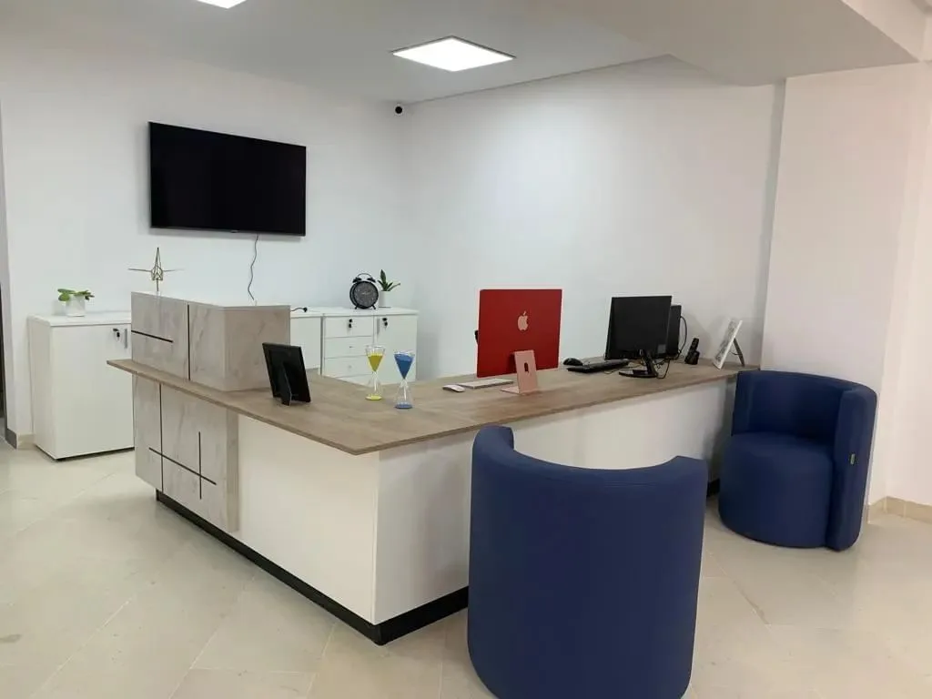 C-HUB، الاستقبال، سوسة