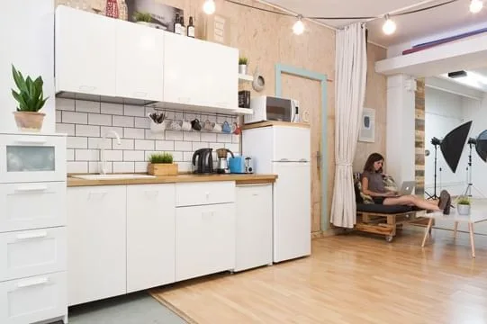 Cadàver Coworking, Cuisine, Barcelone