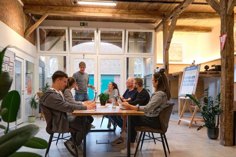 Calle3 Coworking Space, Besprechungsraum für 8 Personen, Heek