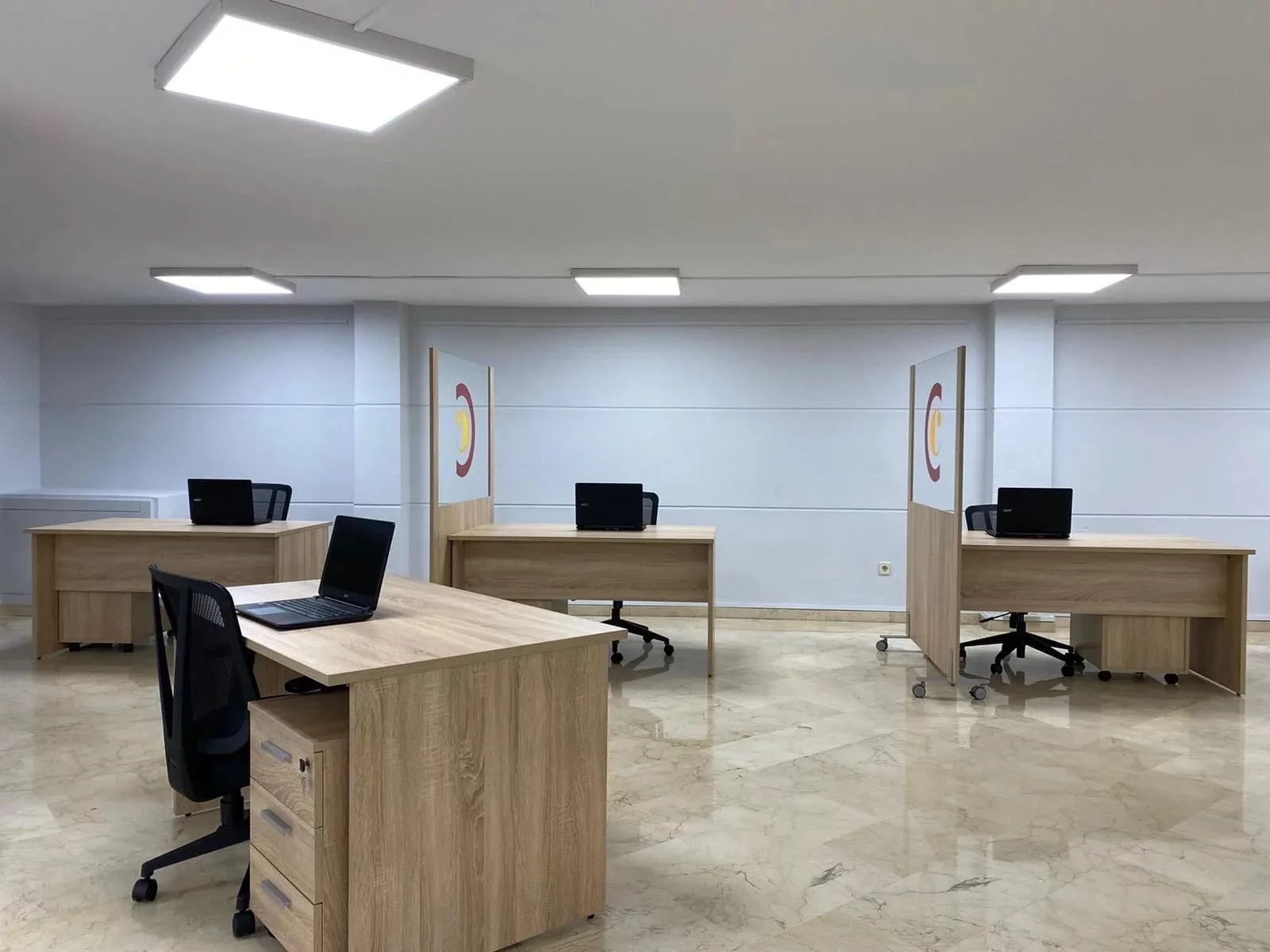 Cámara Teruel, Despacho privado con 4 puestos, Teruel