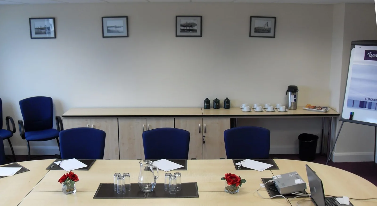 Castlecroft Business Centre, Salle de réunion 5 personnes, Dundee