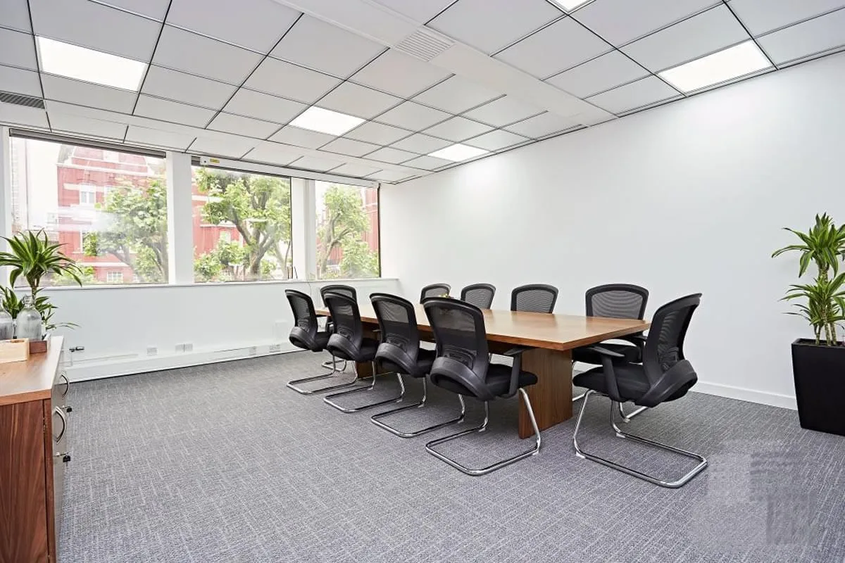 Central Serviced Offices, Salle de réunion 10 personnes, Londres