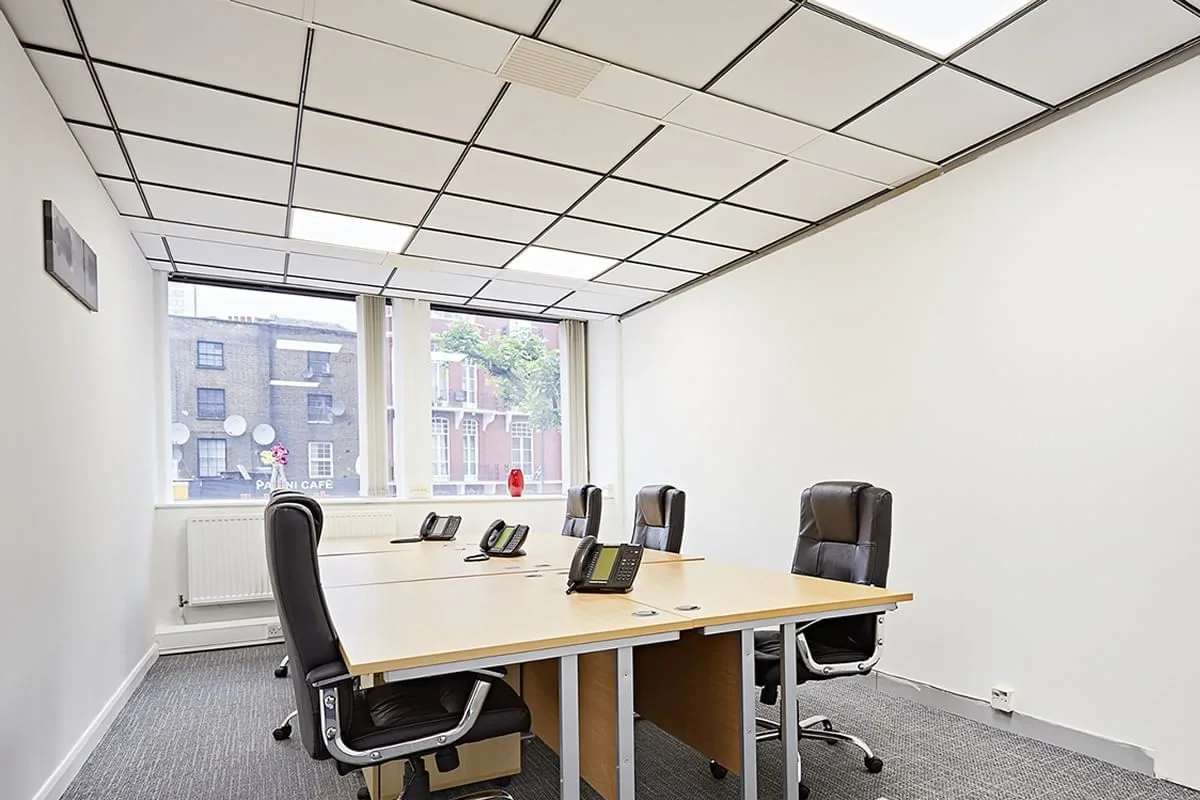 Central Serviced Offices, Bureau privatif 6 postes, Londres
