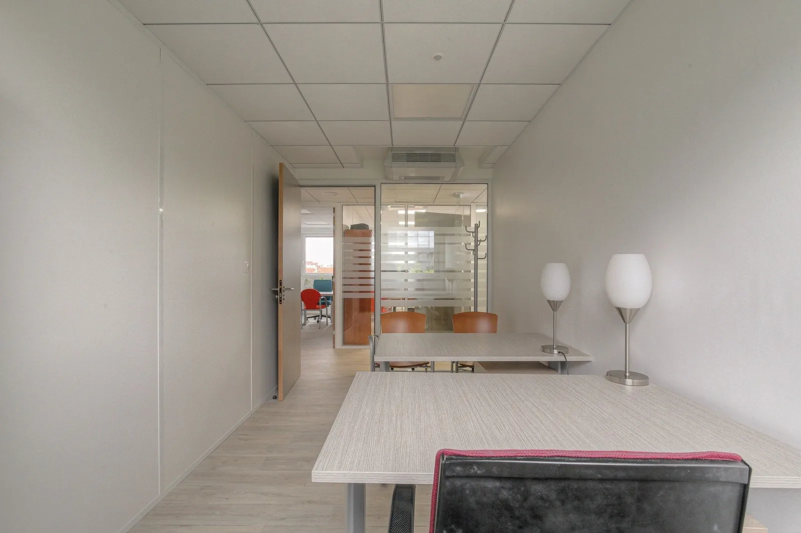 Centre d'affaires Berthelot Entreprises, Private office, 3 desks, Lyon 8e
