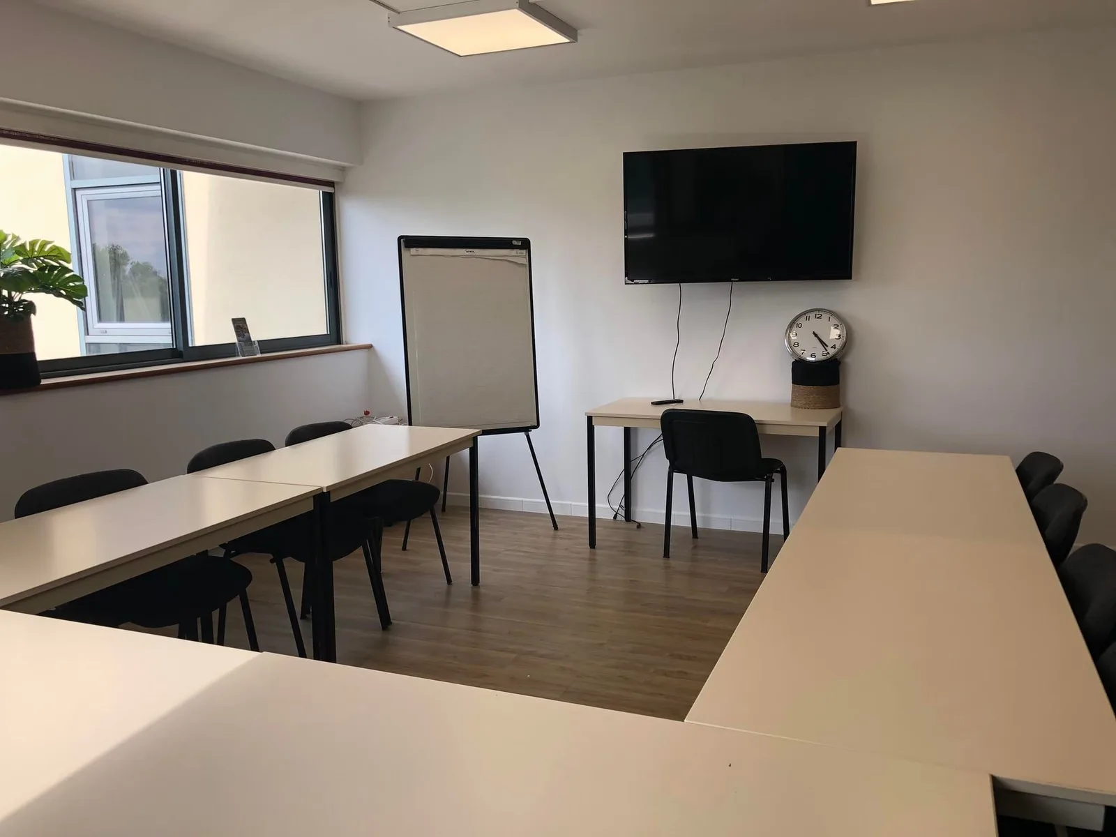 Centre d'affaires Economis, Training room for 10 people, Avignon