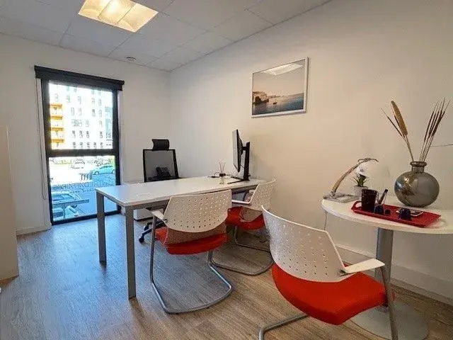 Centre d'affaires Lorient Mer, Bureau Arz, Lorient