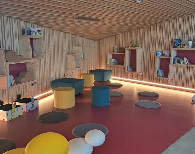 Centre Athena Dour, Lounge, Dour