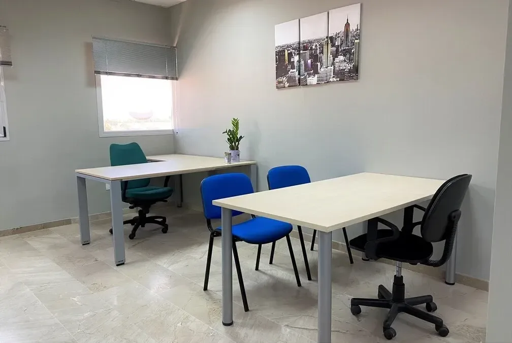 Centro De Negocios Dcc , Private office, 2 desks, Cordoba