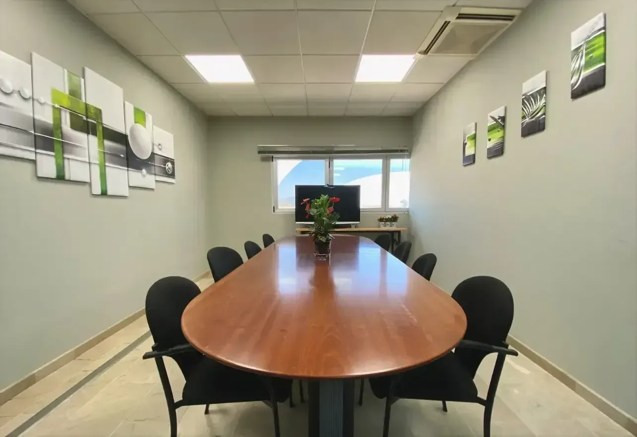 Centro De Negocios Dcc , Meeting room for 8 people, Cordoba
