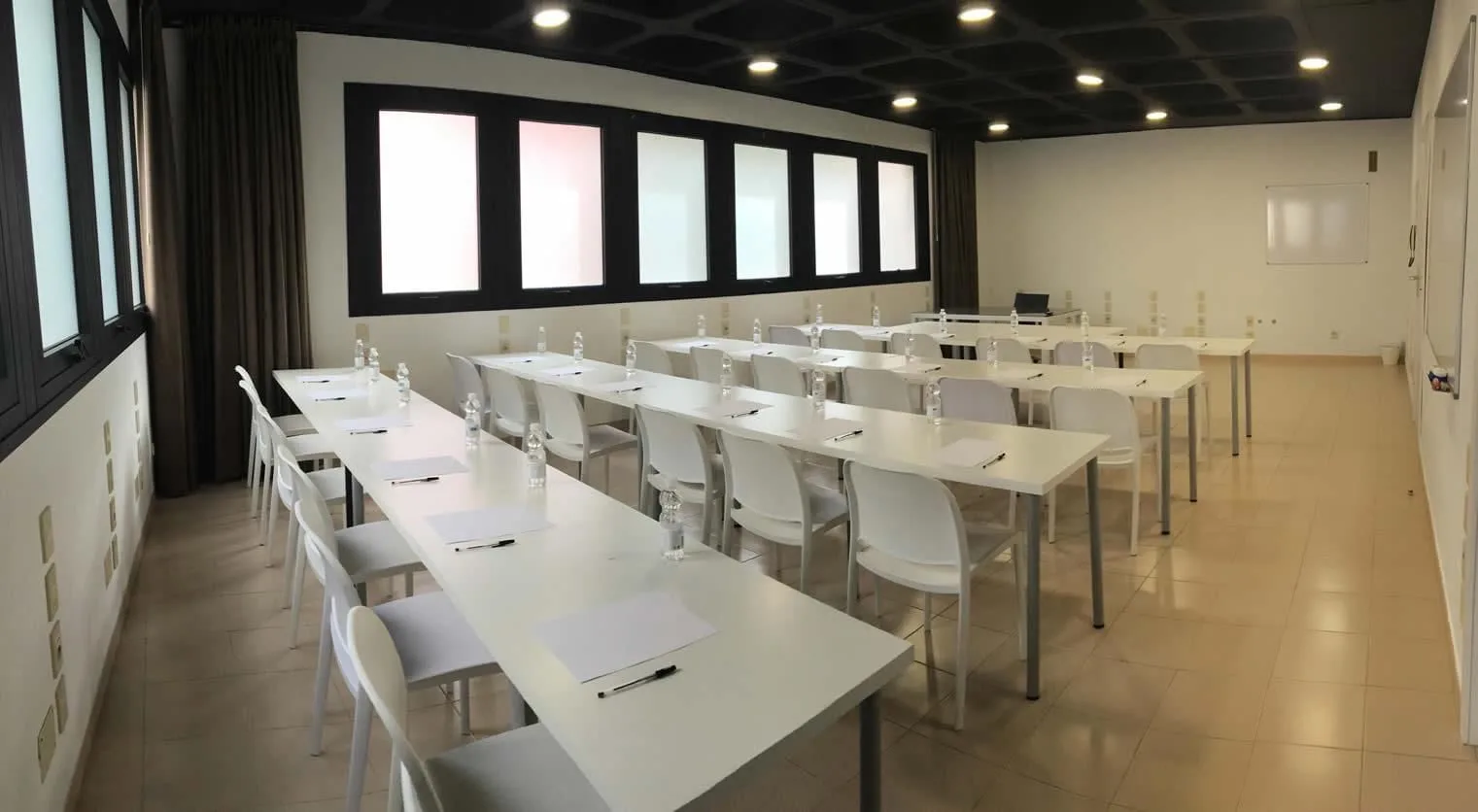 Centro De Negocios Santa Rosalía 49, Sala de formação para 24 pessoas, Santa Cruz de Tenerife