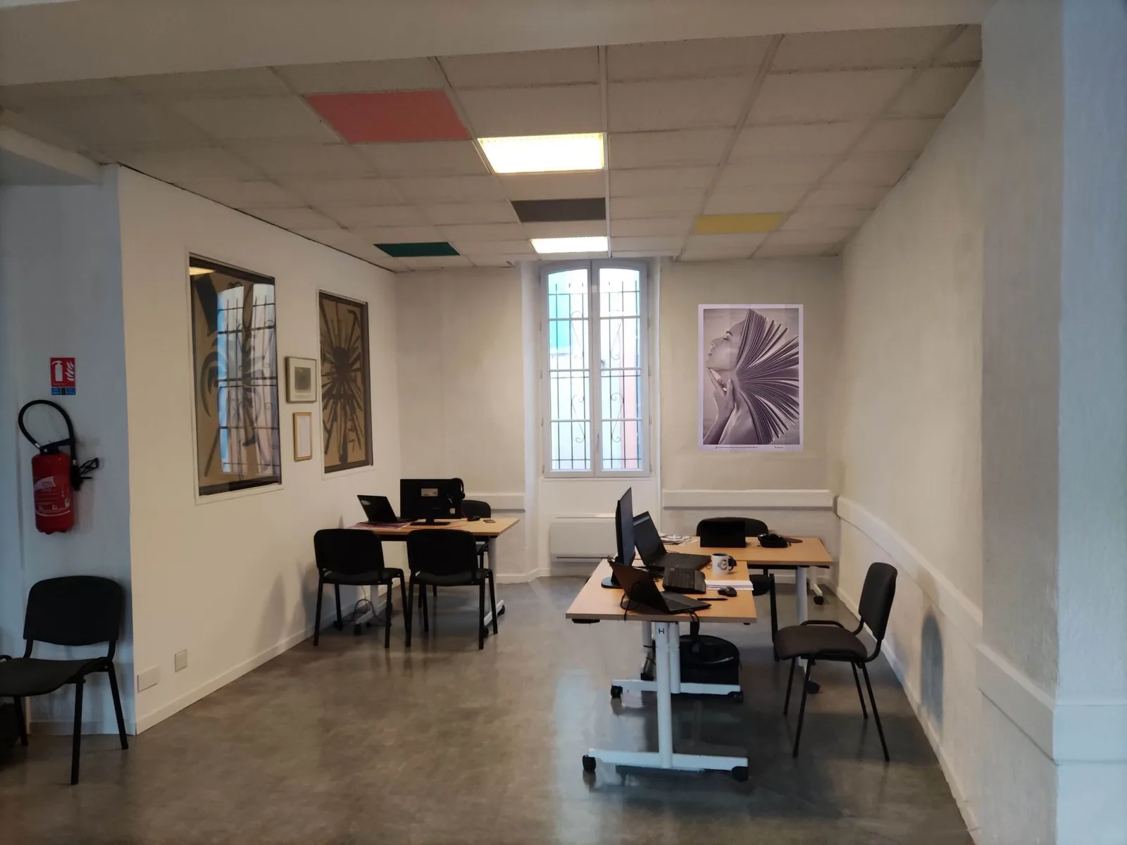Le Cercle B, Privatbüro mit 5 Arbeitsplätzen, La Valette-du-Var