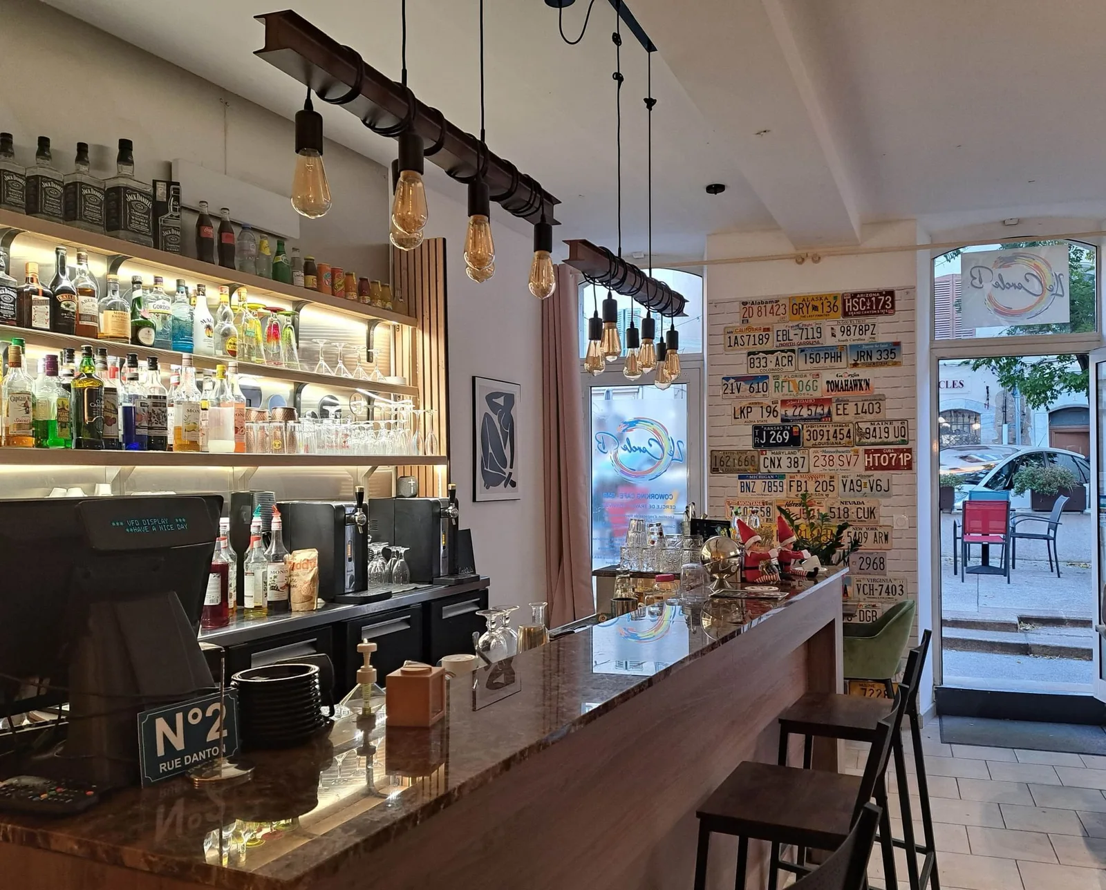Le Cercle B, Kantine, La Valette-du-Var