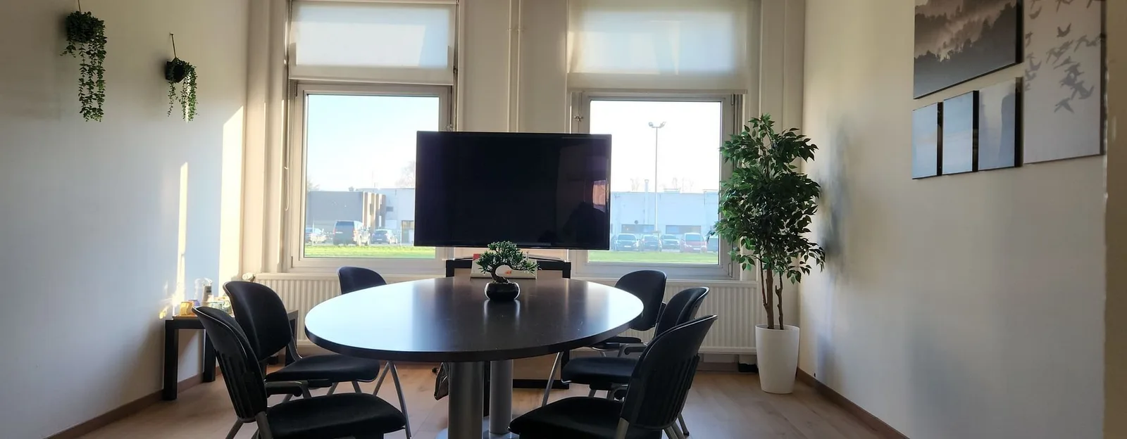 Ceres Group Business Center, Vergaderruimte voor 6 personen, Charleroi