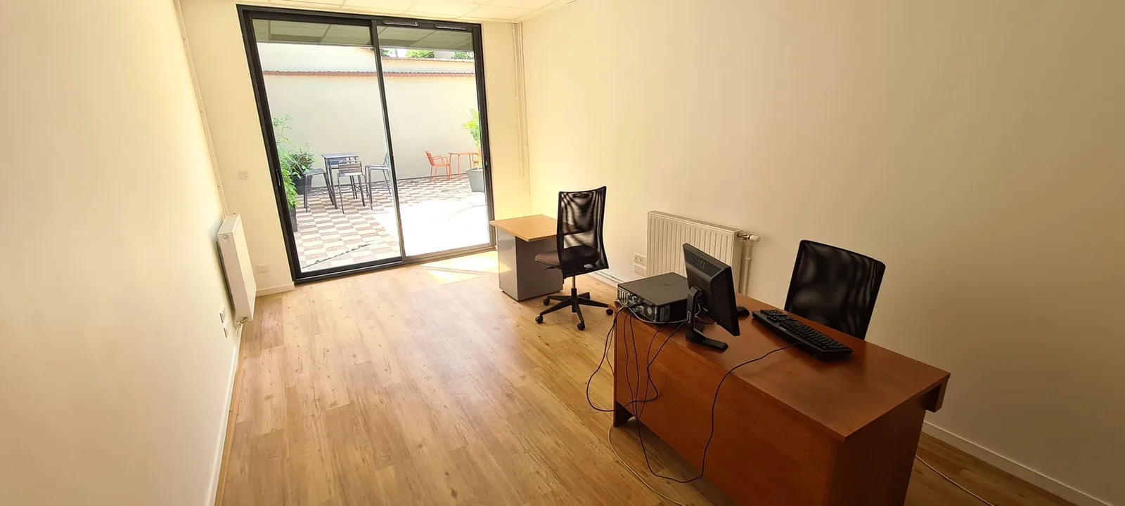 Chamussy Coworking , Privatbüro mit 2 Arbeitsplätzen, Riorges
