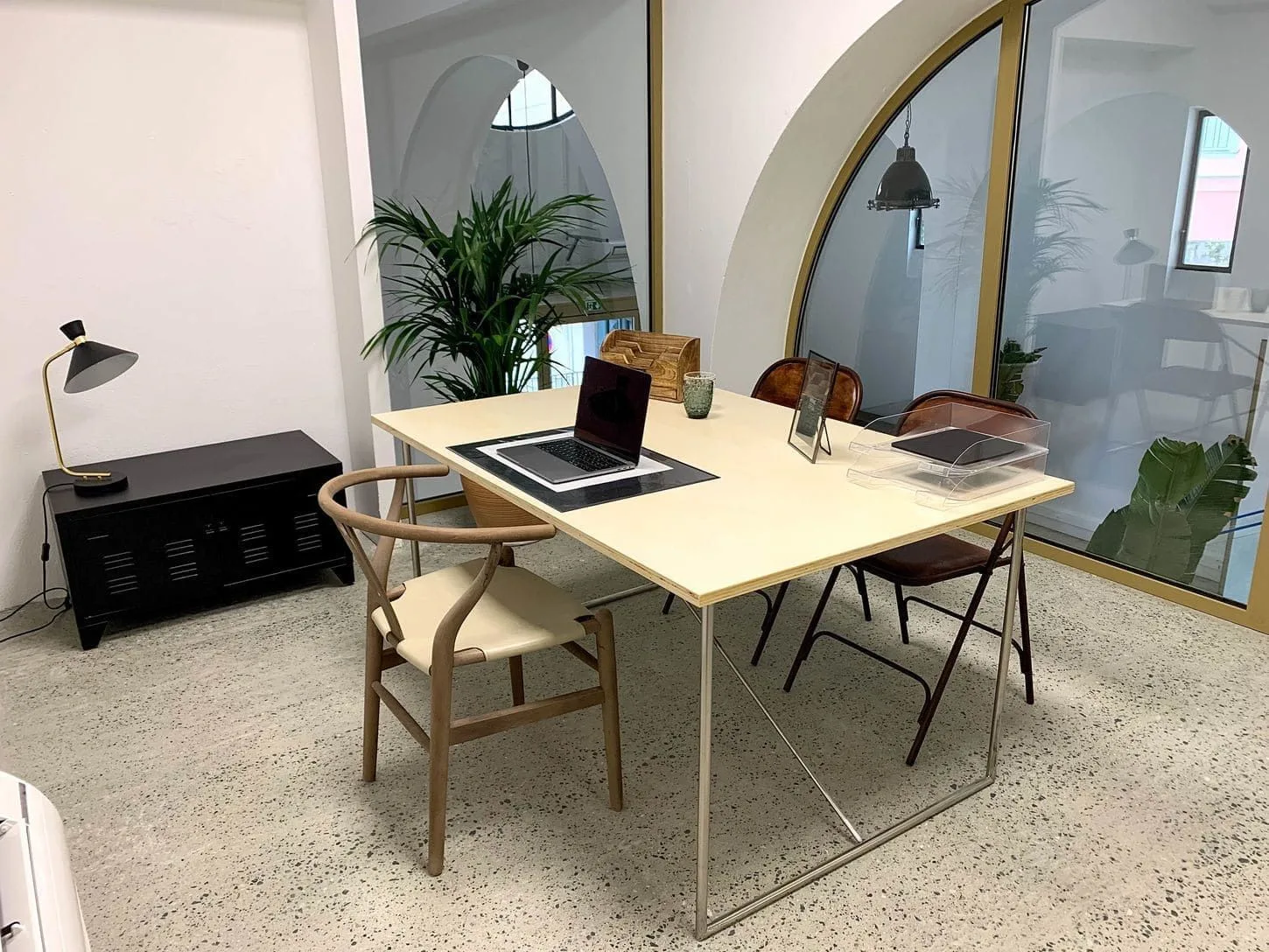 La Chapelle, Private office, 3 desks, Bastia