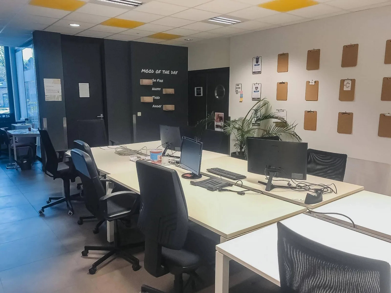 Charleroi Entreprendre, Open-plan office, Charleroi