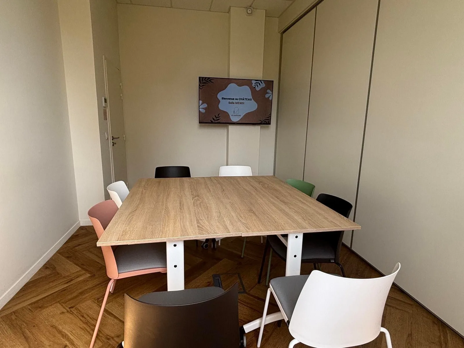 Le Château - Bayonne, Meeting room for 8 people, Bayonne
