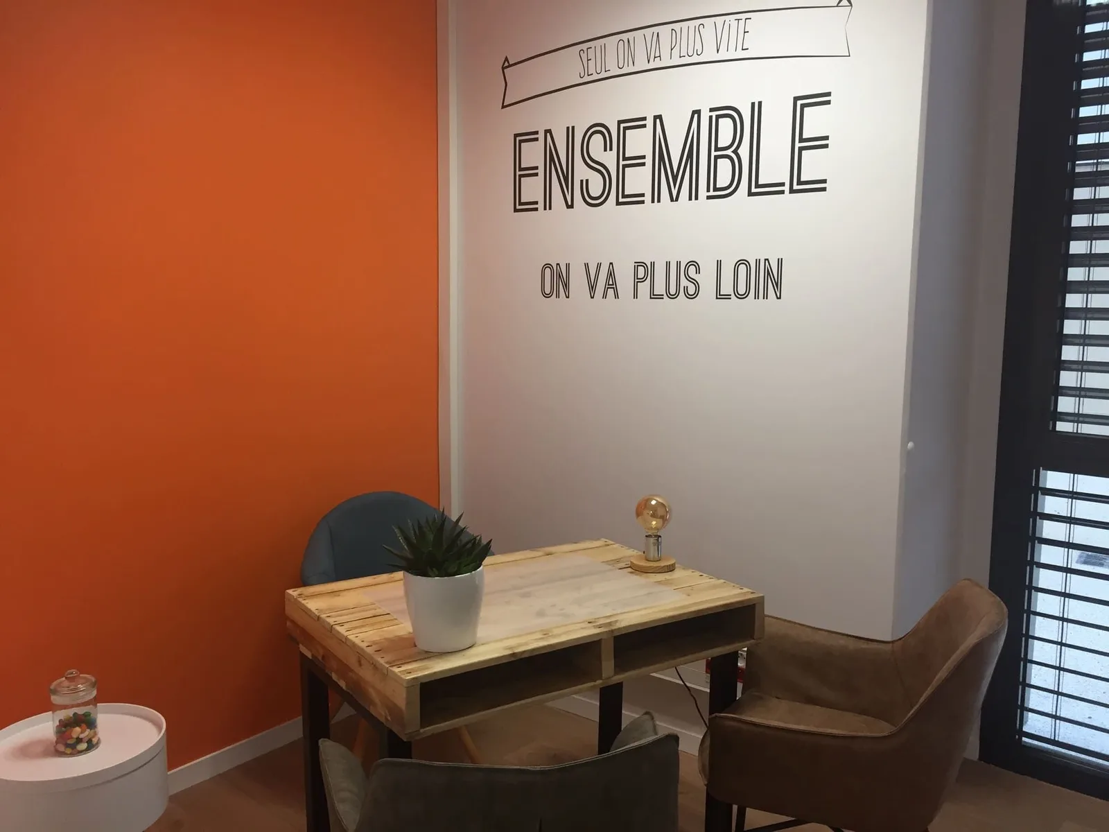 ChloroFEEL Meyzieu, Salle de réunion 4 personnes, Meyzieu