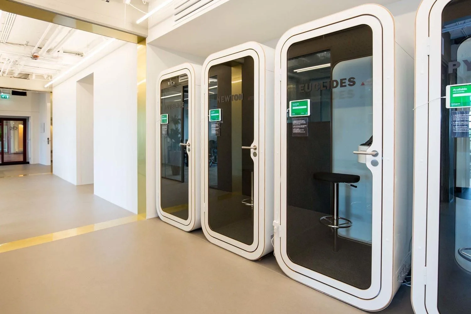 CIC Rotterdam, Phone booth, Rotterdam