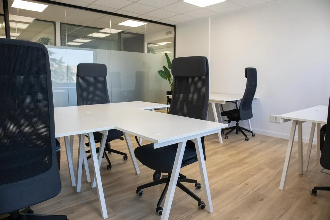 Cink Coworking Condesa de Venadito, Bureau privatif 5 postes, Madrid