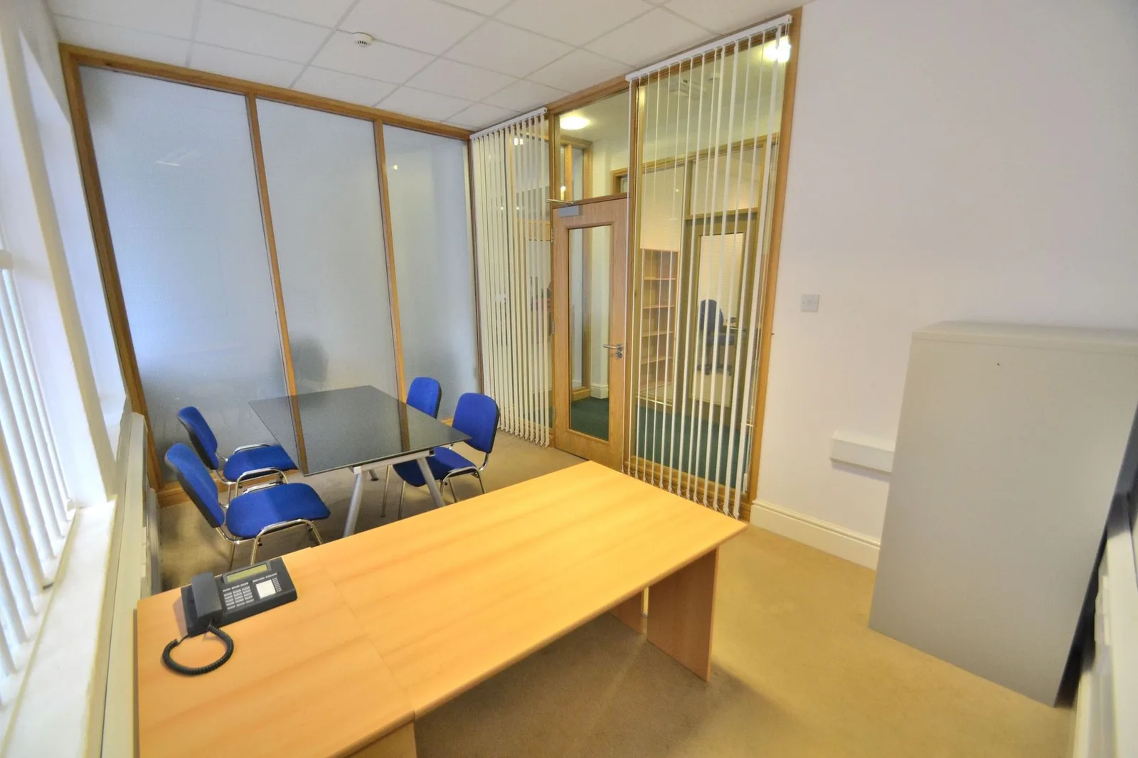Clarendon House, Private office, 1 desk, Dublin