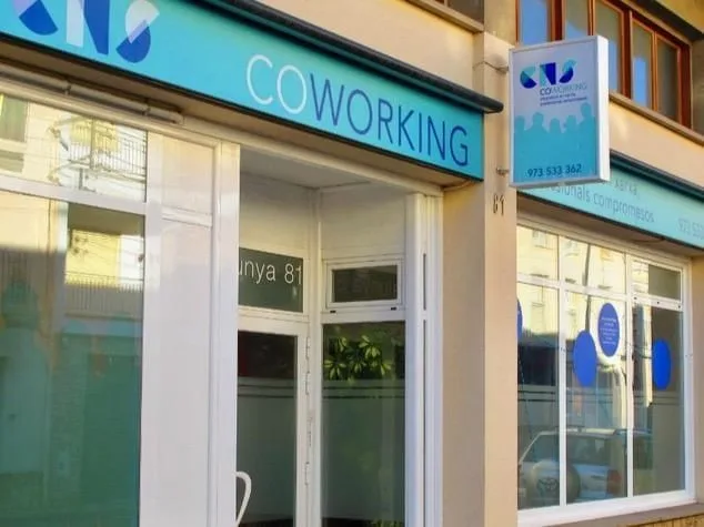 Cns Coworking, Fachada del edificio, Cervera