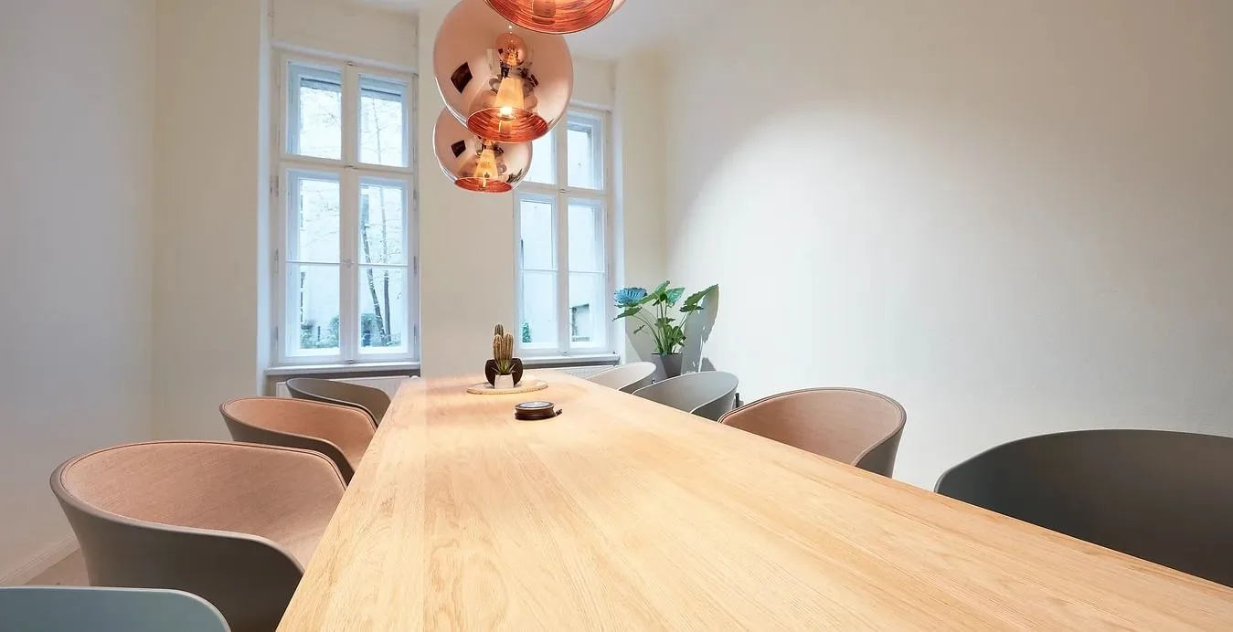 & Co Coworking, Besprechungsraum für 8 Personen, Berlin
