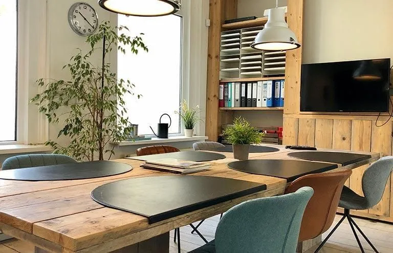 Co-Office Rotterdam Takstraat, Meeting room for 6 people, Rotterdam