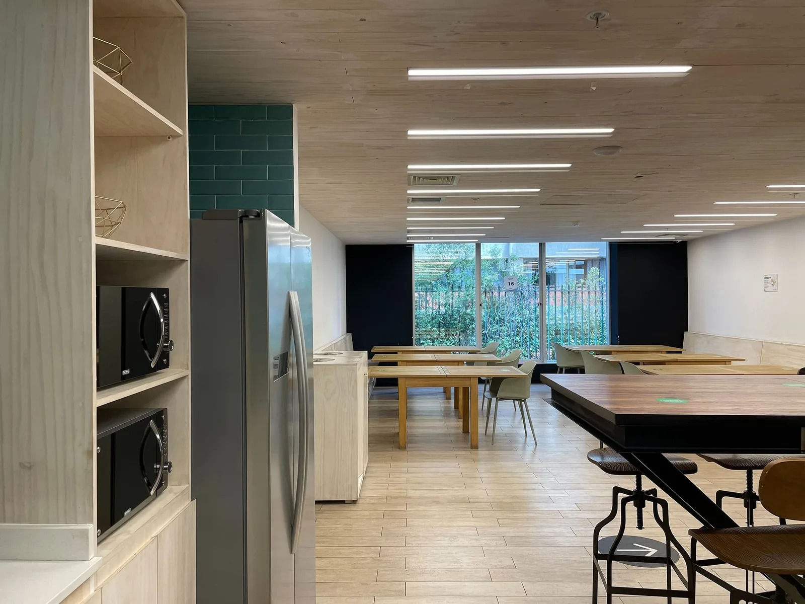 Co-Work Apoquindo, Cafetería, Vitacura