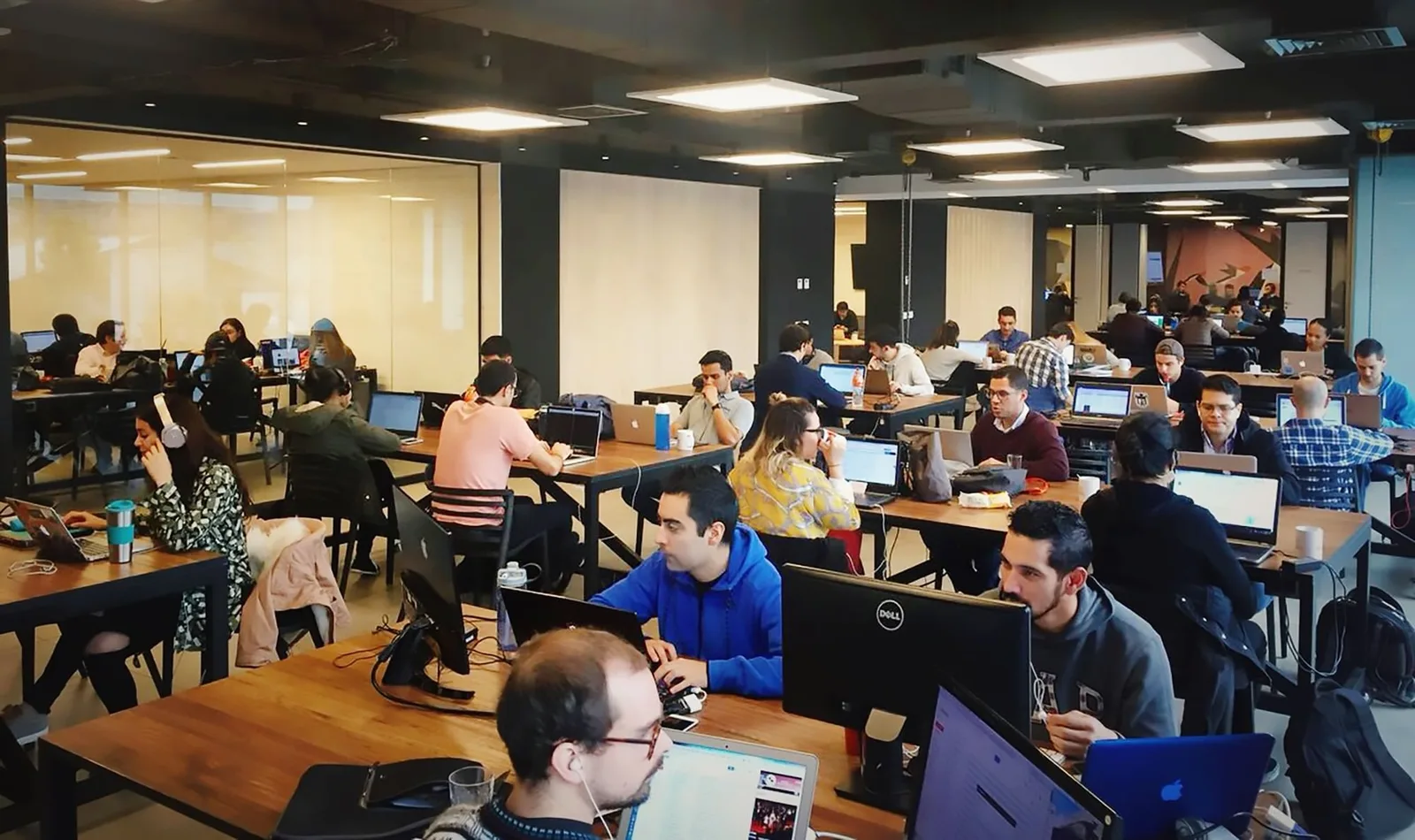 Co-Work Monjitas, Espacio diáfano, Santiago