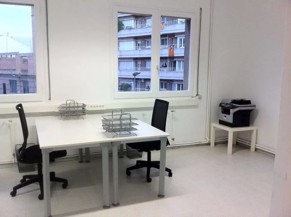 Co21 Espai Coworking, Despacho privado con 2 puestos, Manresa