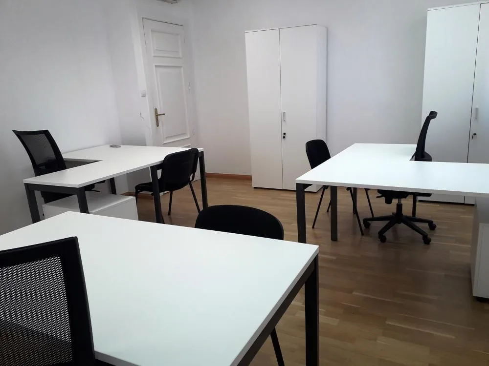 Colaboratorio De Huesca, Despacho privado con 3 puestos, Huesca