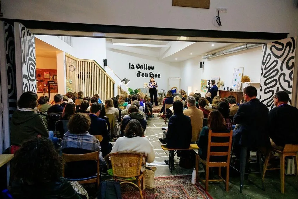 La Colloc d’en face, Salle de conférence, Lorient