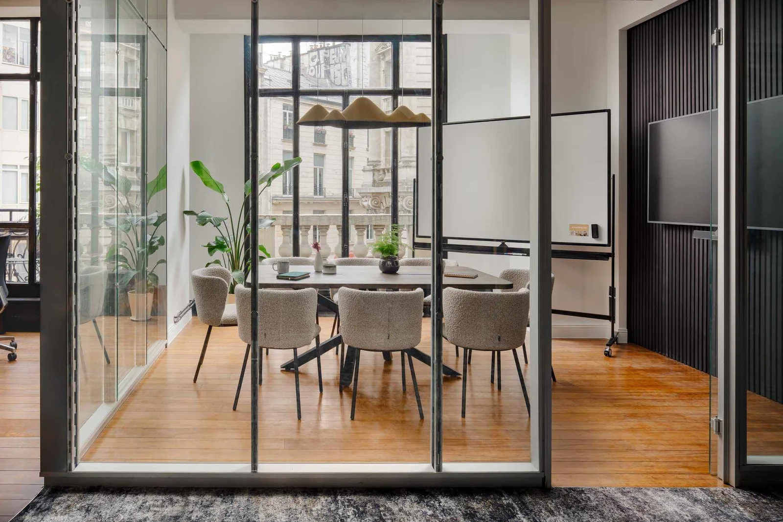 Come And Work Le Jolivald , Meeting room for 8 people, Paris 2e