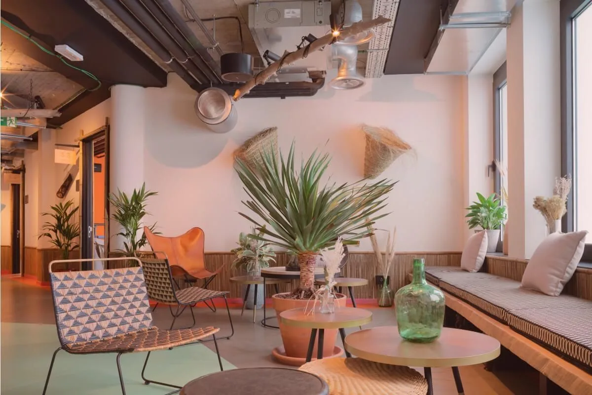 Comet Louise, Lounge, Brussels