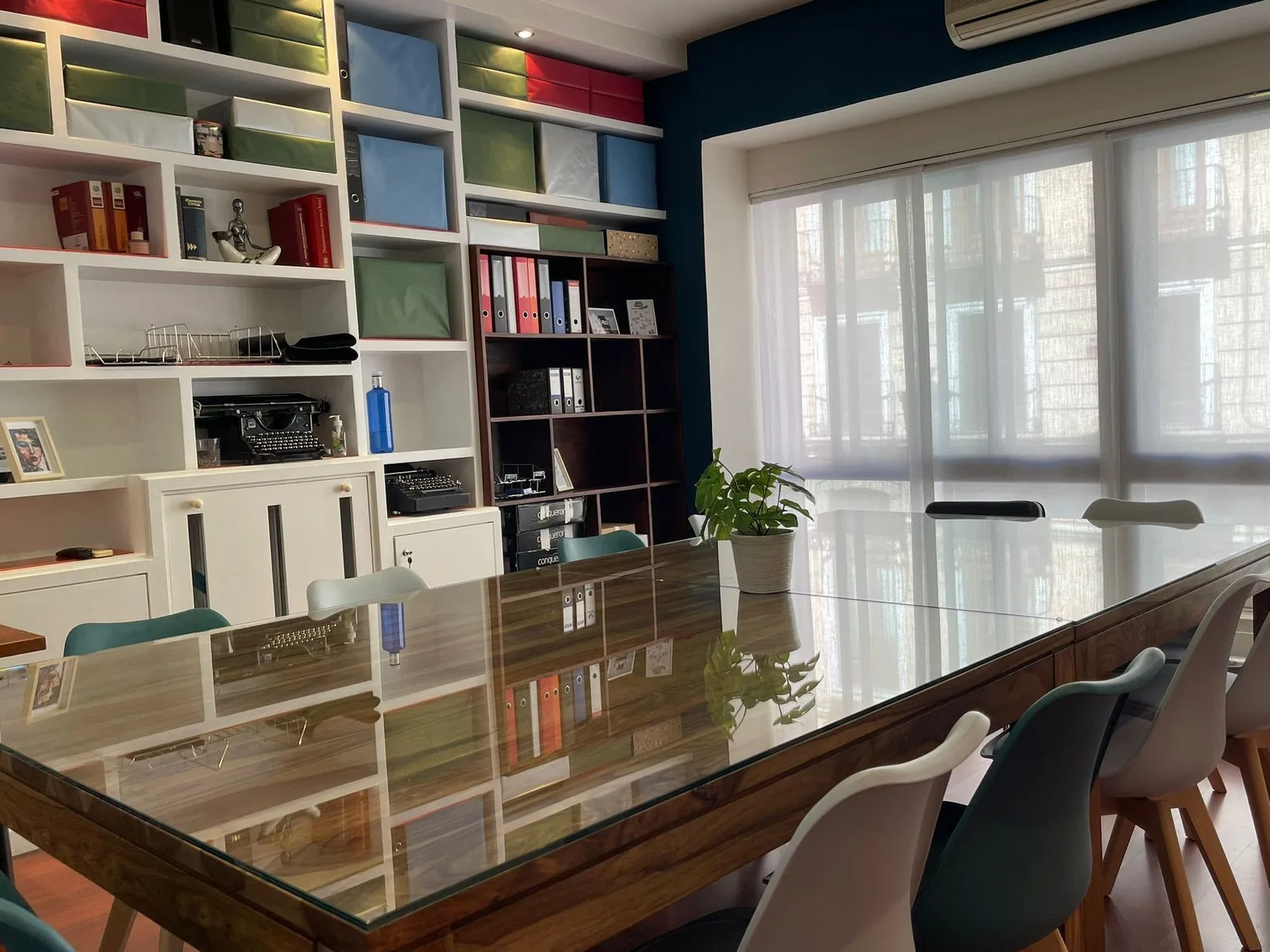 Comparte, Meeting room for 10 people, Madrid