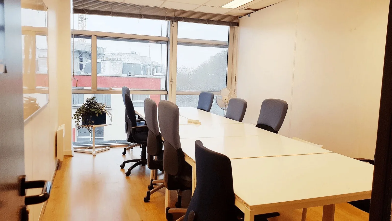 Le Comptoir, Meeting room for 8 people, Montreuil
