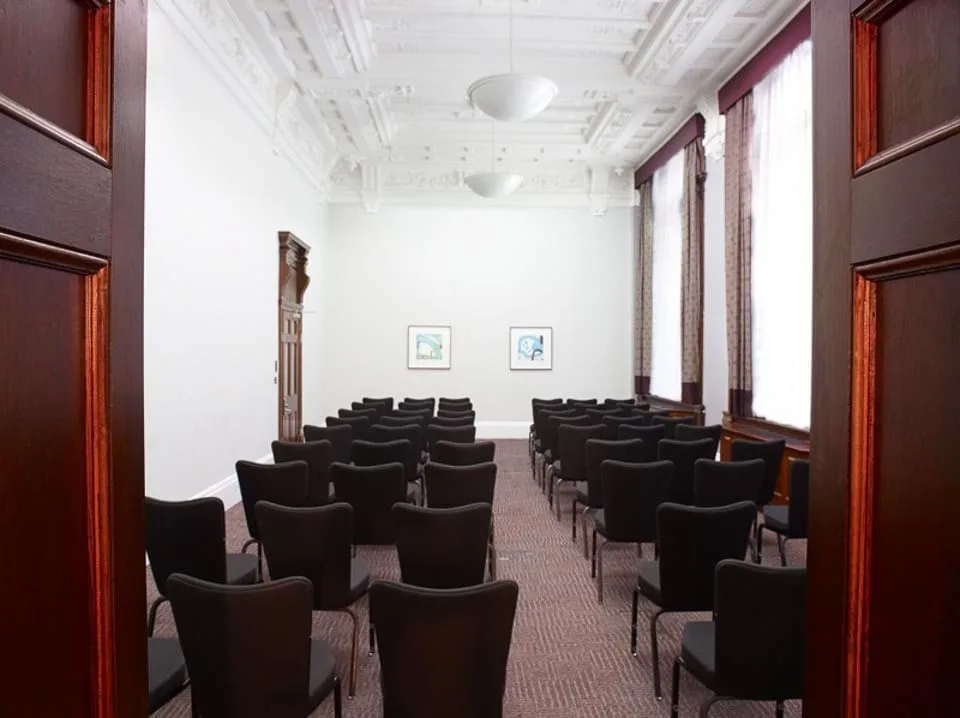 Connections at Trafalgar Square, Training room for 28 people, London