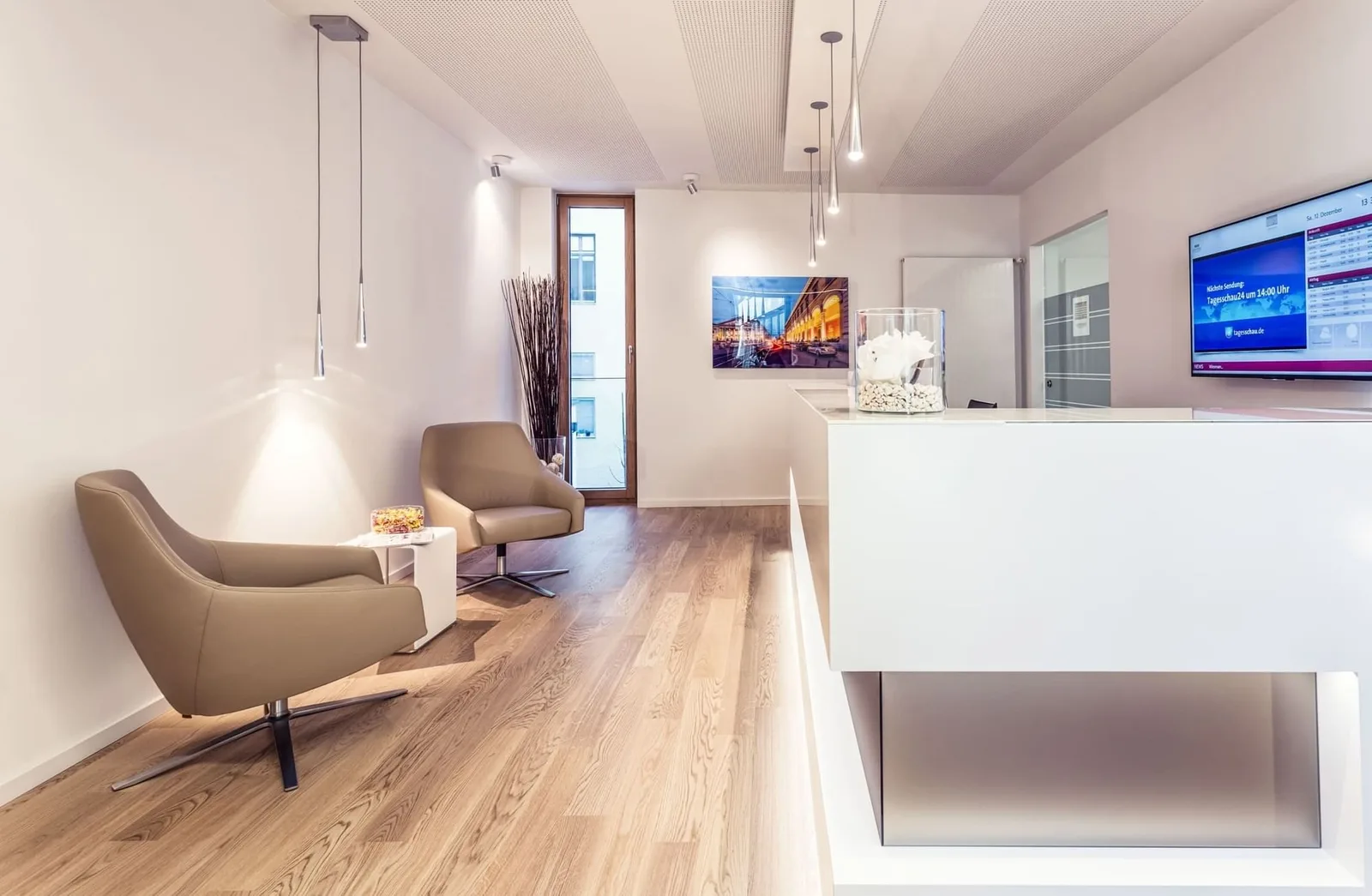 Contora Office Solutions - München Theresienhof, Reception, Munich
