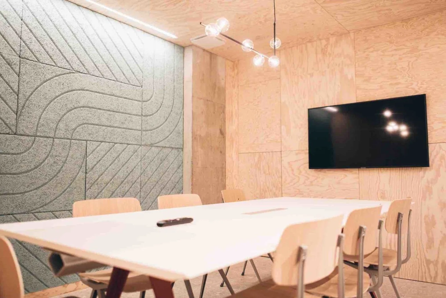 Cospire Coworking Lausanne, Besprechungsraum für 8 Personen, Lausanne