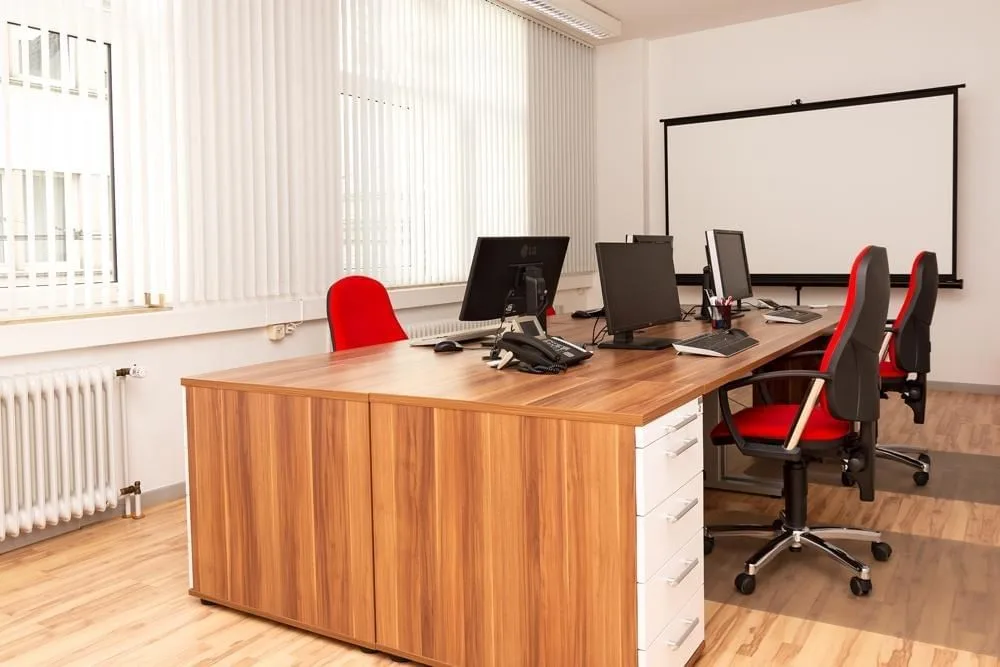 CoWoNE Center, Privatbüro mit 4 Arbeitsplätzen, Neuss