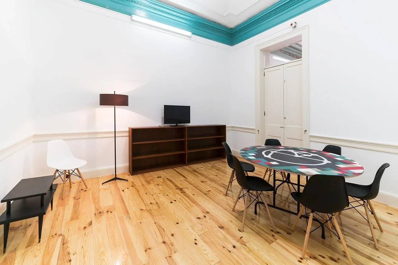Cowork Funchal, Salle de réunion 6 personnes, Funchal