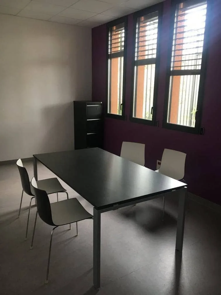 Cowork in Grigny, Salle de réunion 4 personnes, Grigny