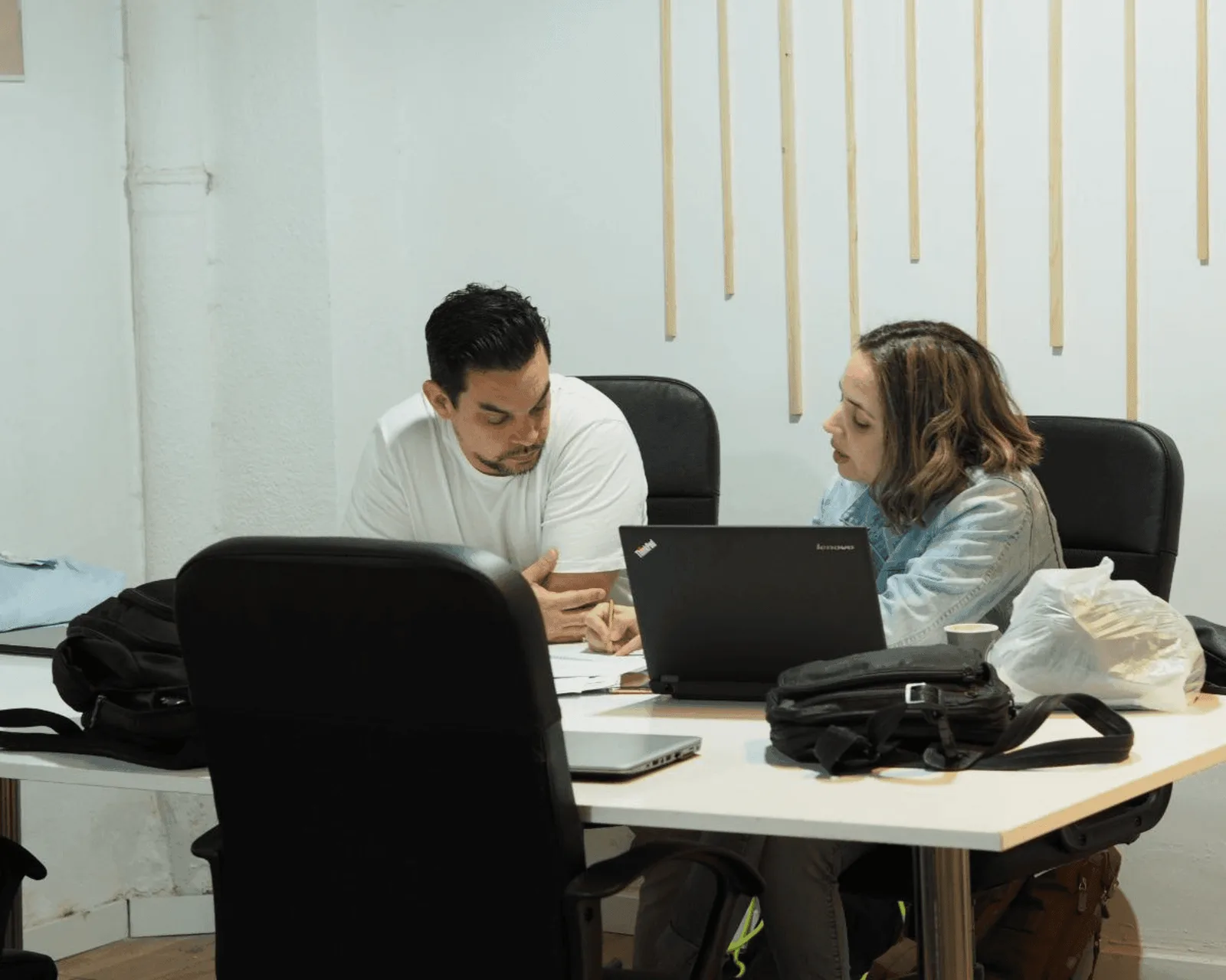 Cowork Monteolivete, Sala de reuniones para 3 personas, Valencia
