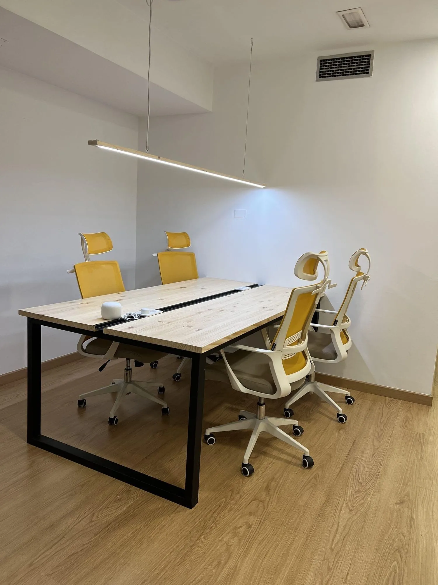 Cowork Plus Santiago De Compostela, Bureau privatif 4 postes, Santiago de Compostela