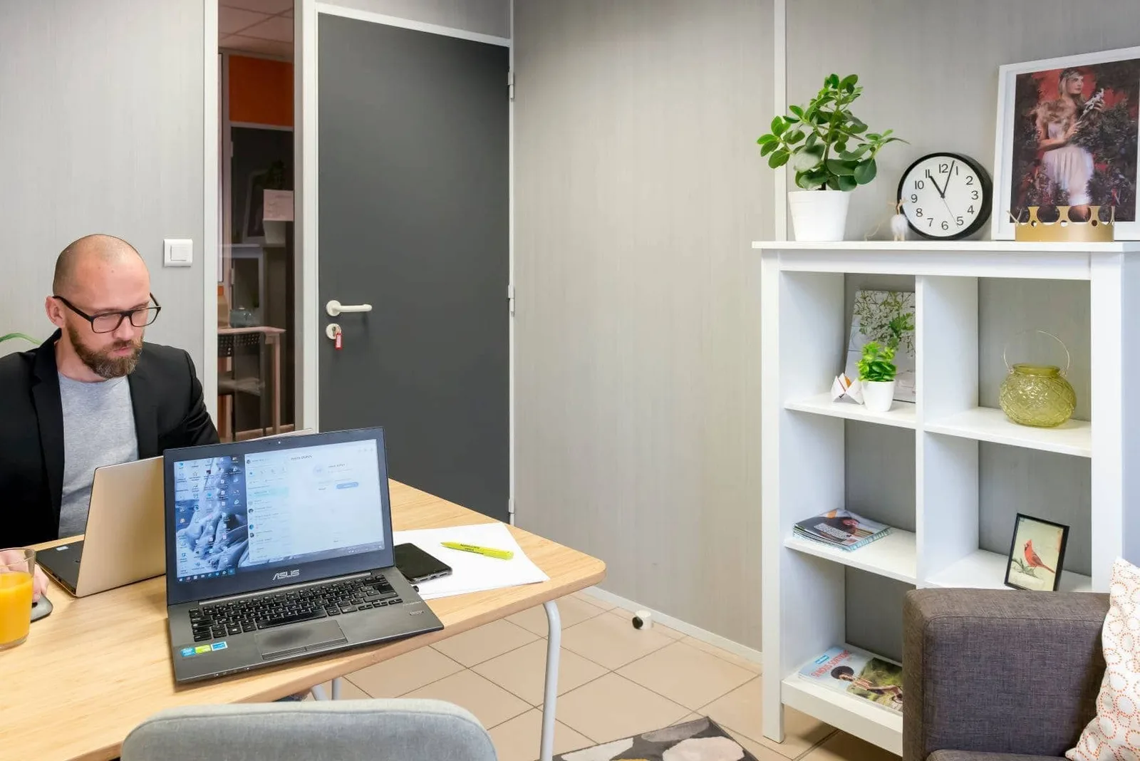 Cowork in Voiron, Private office, 2 desks, Voiron